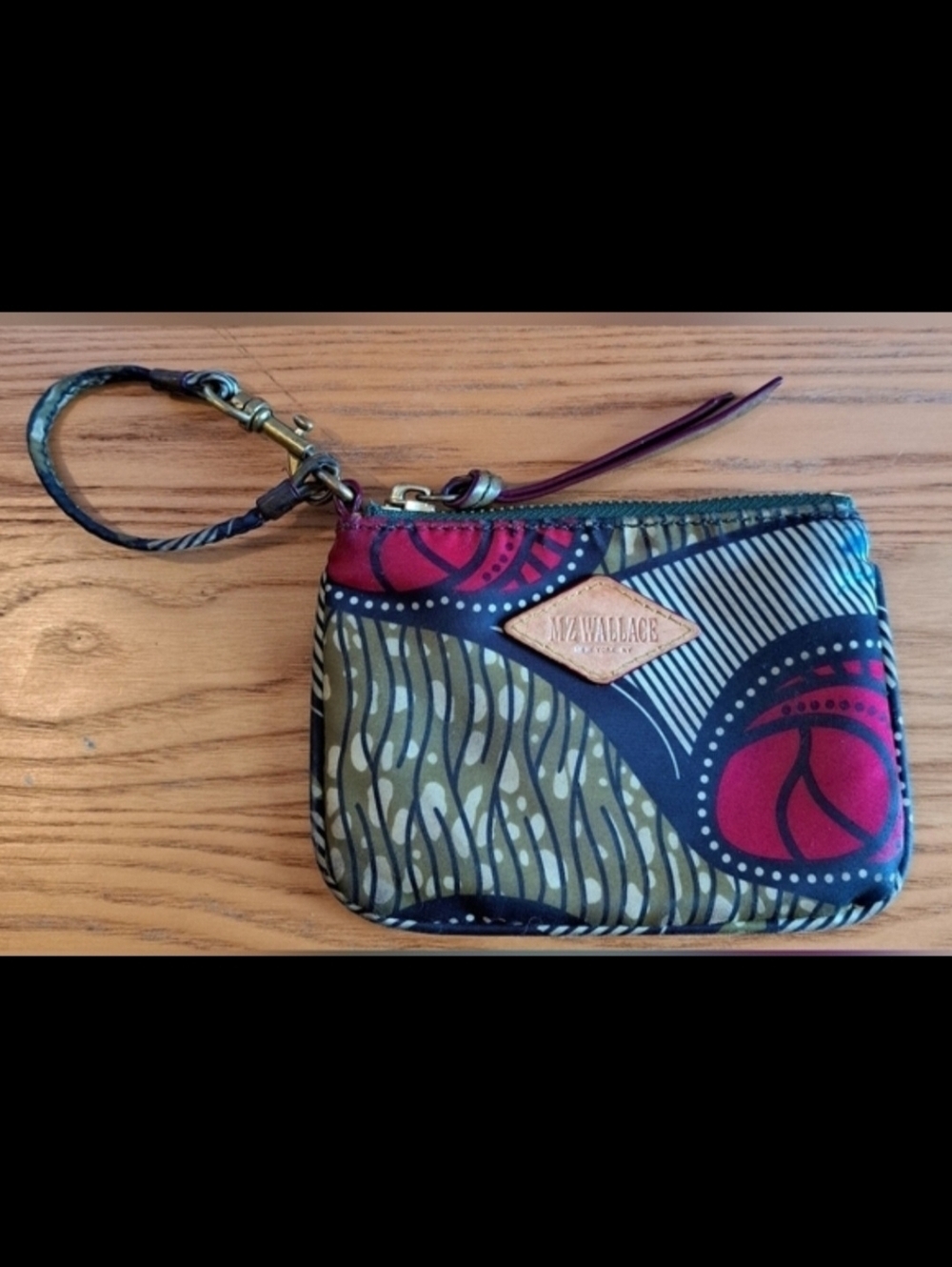 MZ Wallace Green Paisley Nylon & Leather Boho Casual Neutral Wristlet Purse Bag